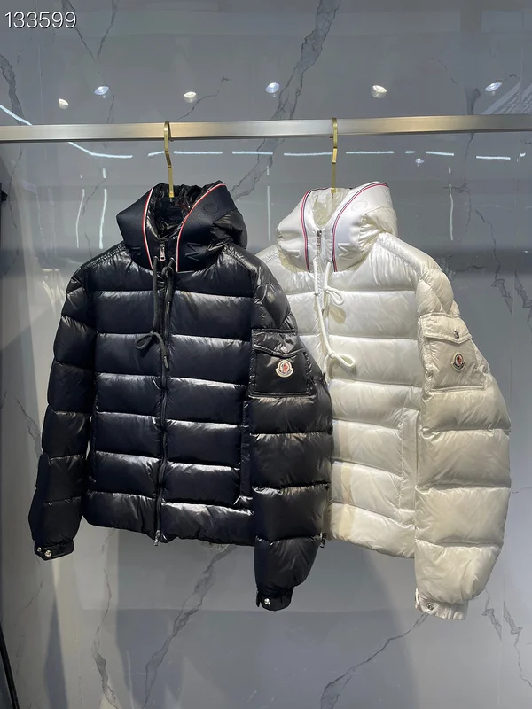 Moncler sz1-5 26yr43 (30)